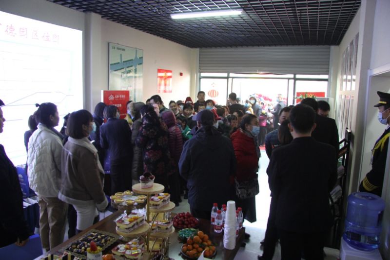 huge crowds of people，panic buying丨Direct attack on the hot opening scene of Longgang yudeyuan!