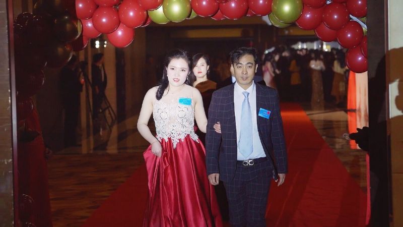 “凝心聚力 ·砥礪前行”— 龍港集團2020新春年會完美收官！
