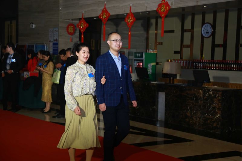 “凝心聚力 ·砥礪前行”— 龍港集團2020新春年會完美收官！