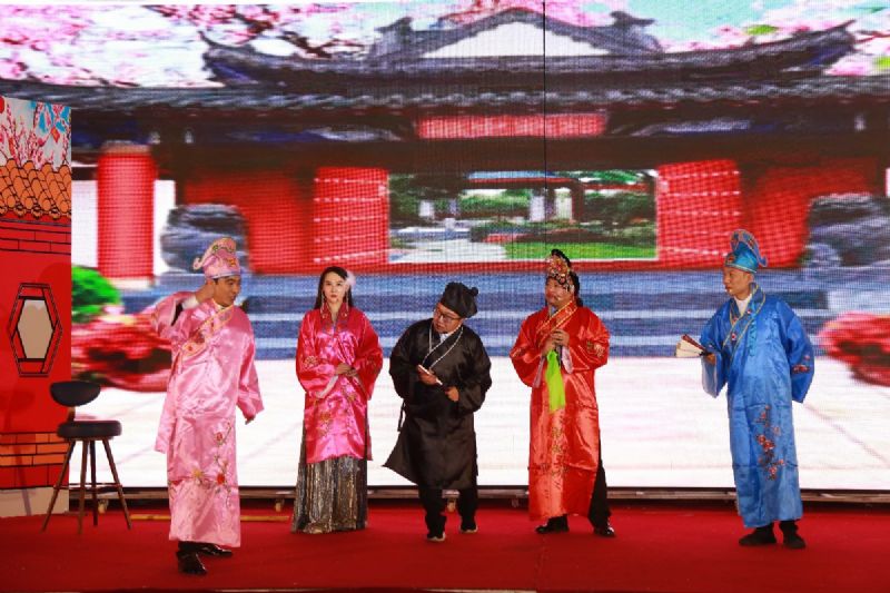 “凝心聚力 ·砥礪前行”— 龍港集團2020新春年會完美收官！