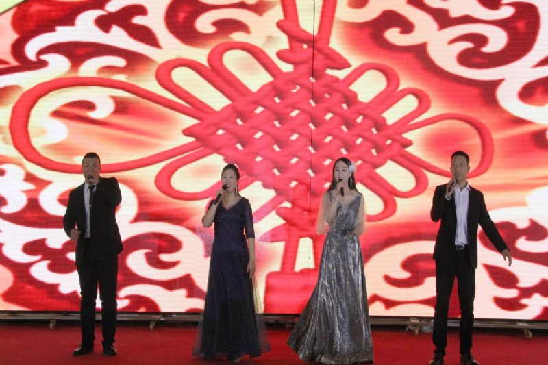 “凝心聚力 ·砥礪前行”— 龍港集團2020新春年會完美收官！