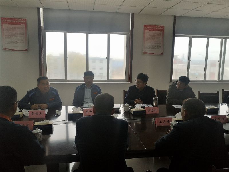 濰坊市應急管理局領導到龍港硅業(yè)公司調研雙重預防體系工作