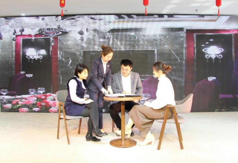 不忘初心 衷愫韶華——龍港集團(tuán)迎新春文化盛宴震撼來襲！