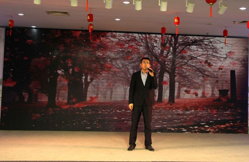 不忘初心 衷愫韶華——龍港集團(tuán)迎新春文化盛宴震撼來襲！