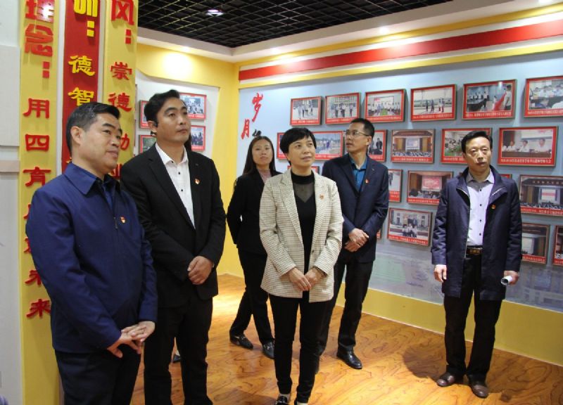 黨建共建互融共促，凝聚力量爭創(chuàng)一流 ——龍港物業(yè)黨支部與育秀學校黨支部黨建共建共享活動圓滿啟動